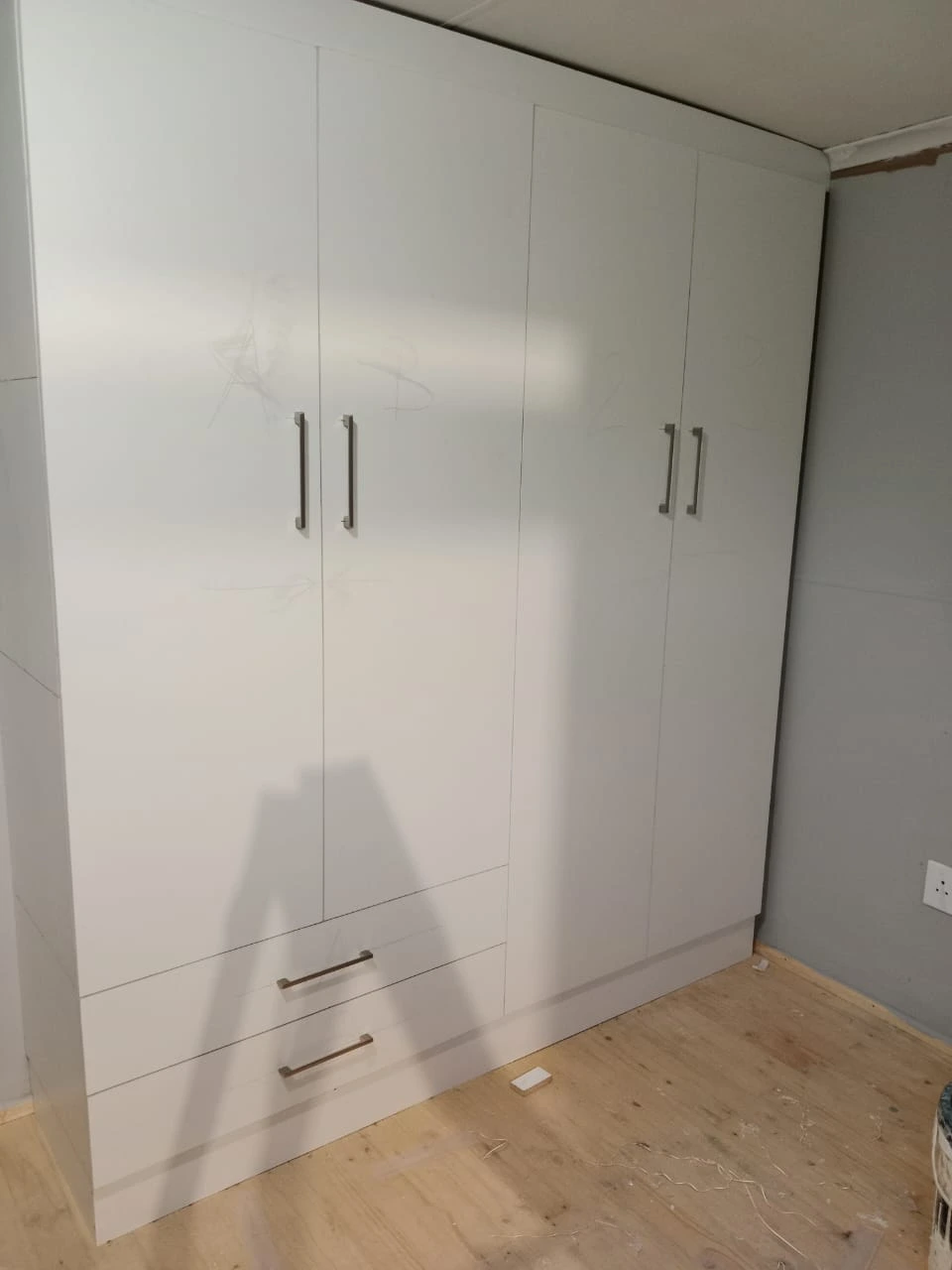 Kitchen cupboards photo 14